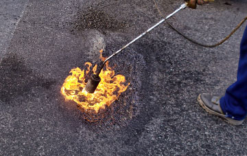 Yelden flat roofing repairs